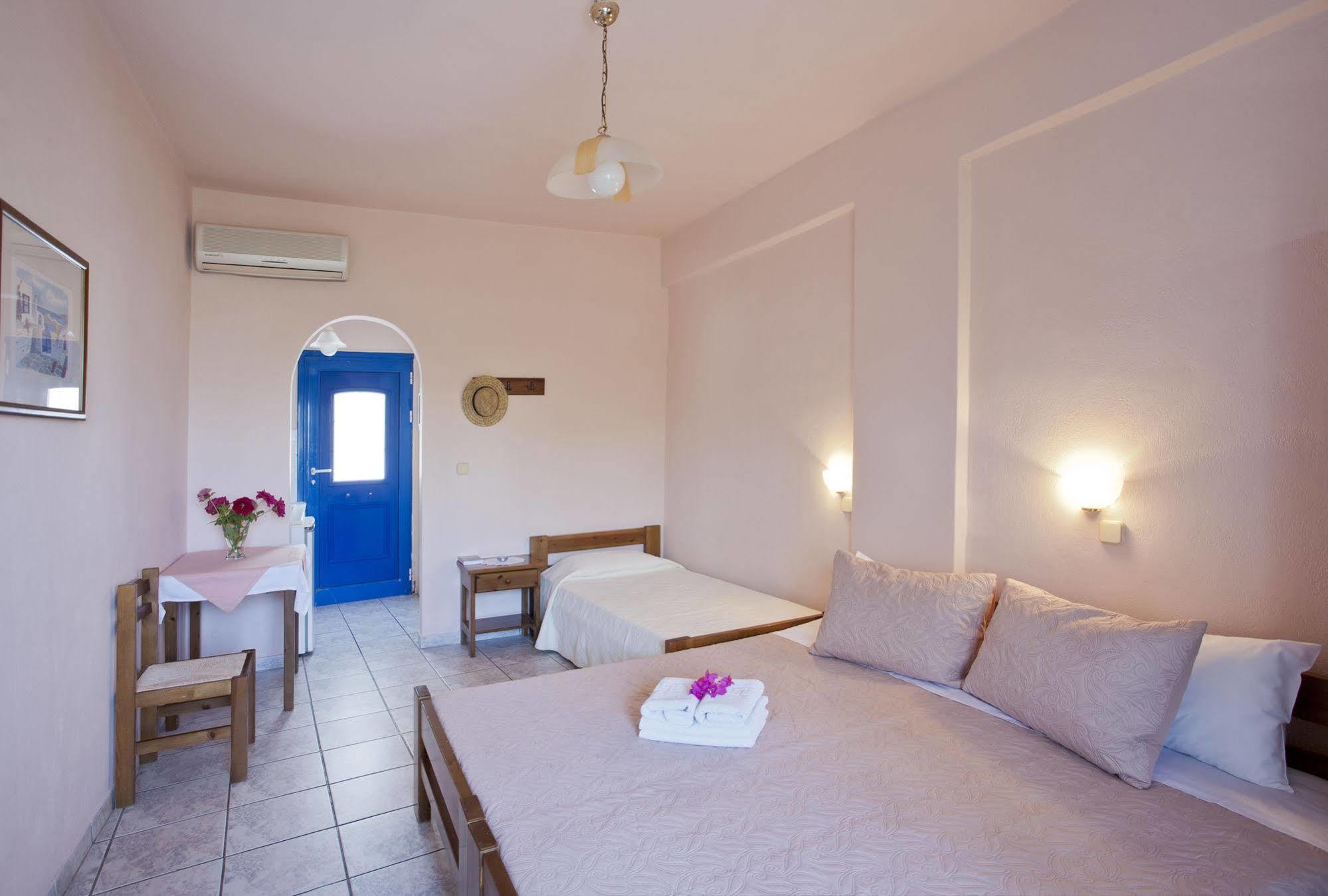 Stefano Apartments Náousa Eksteriør bilde
