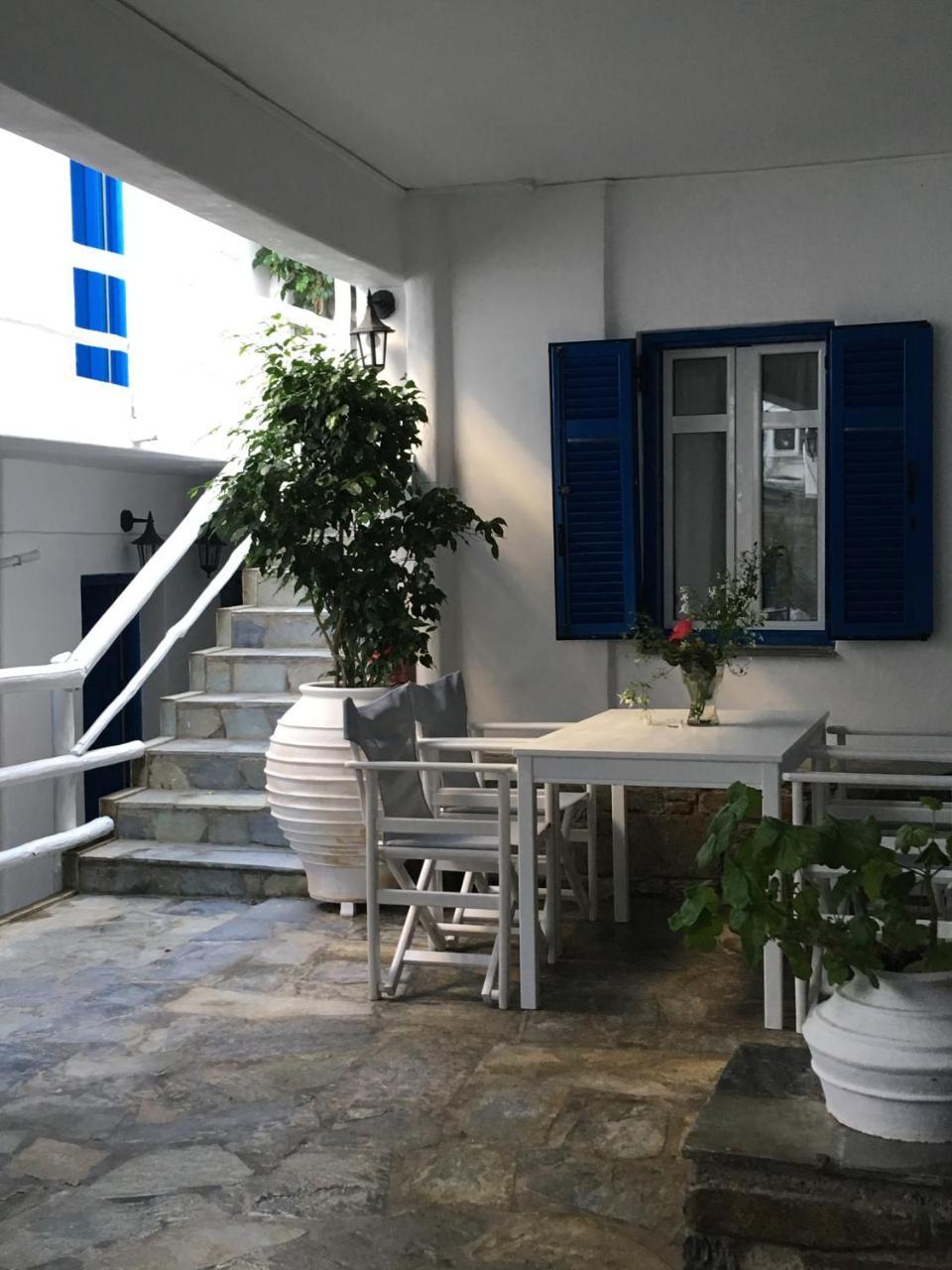 Stefano Apartments Náousa Eksteriør bilde