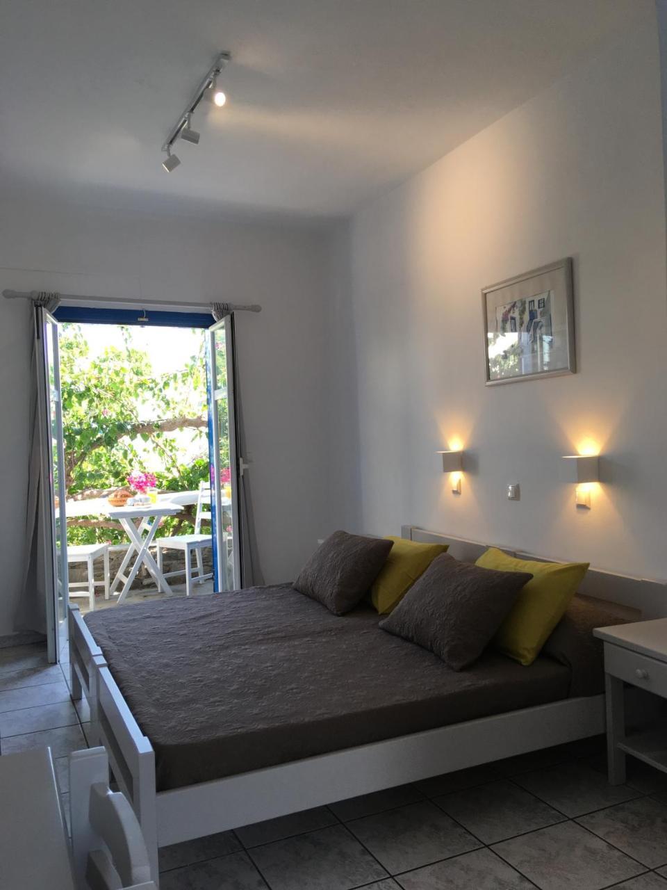 Stefano Apartments Náousa Eksteriør bilde